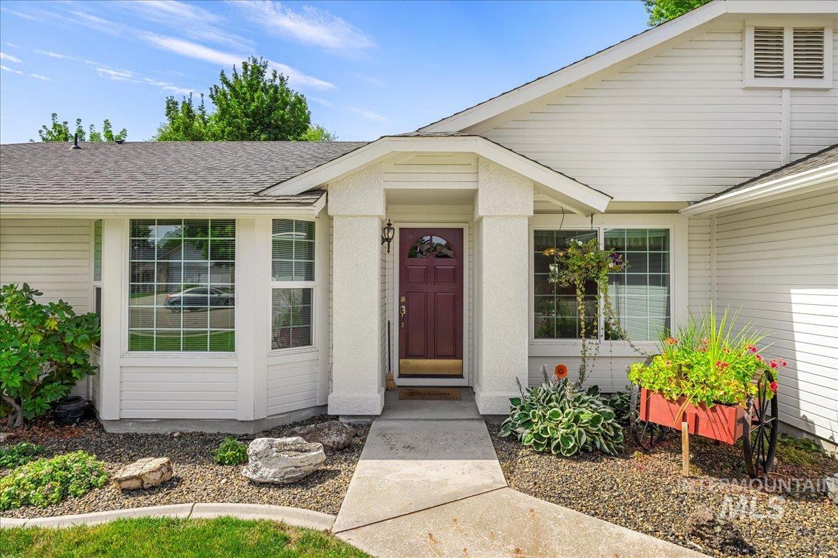 Boise, Idaho 83713, United States, 3 Bedrooms Bedrooms, ,2 BathroomsBathrooms,Residential,Active,182579