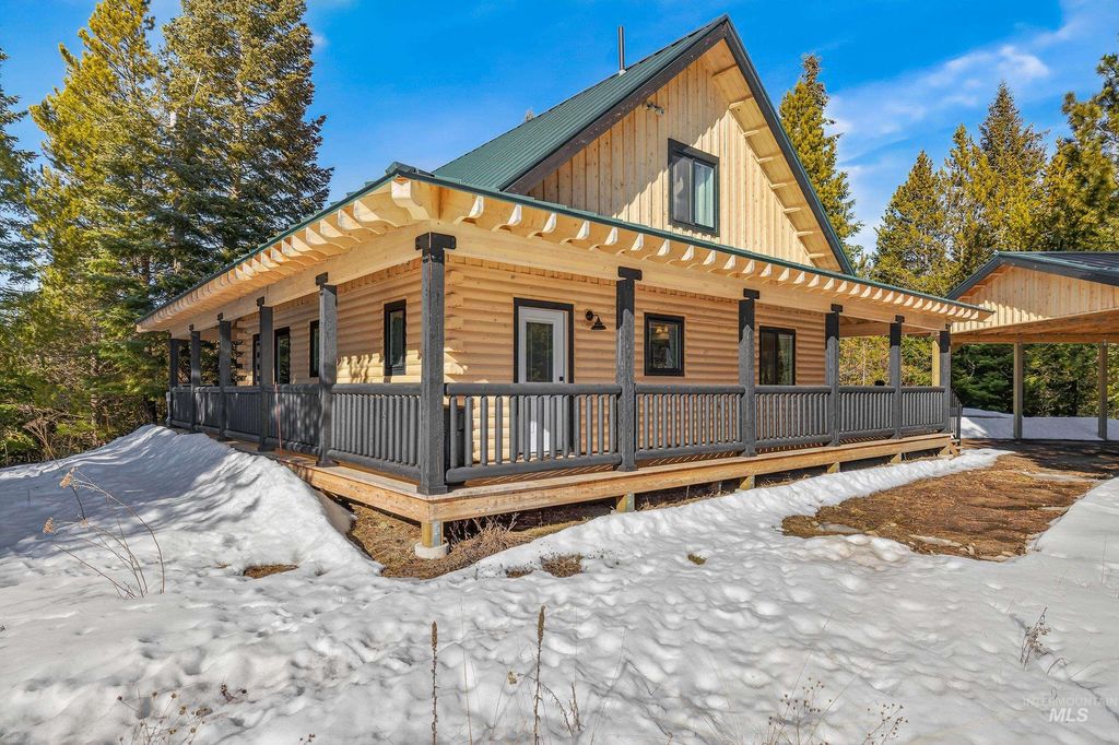 Photo of 357 Veronica St, McCall, ID 83638 (MLS # 98974360)