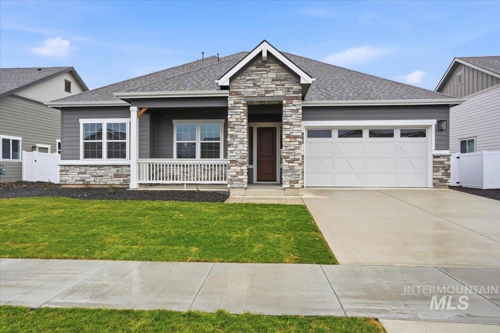 Photo of 970 N Falling Water Way, Eagle, ID 83616 (MLS # 99003350)
