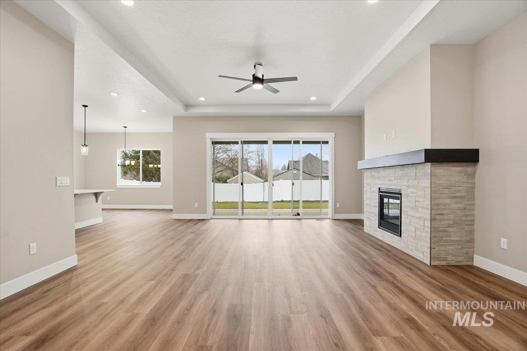 Photo of 970 N Falling Water Way, Eagle, ID 83616 (MLS # 99003350)