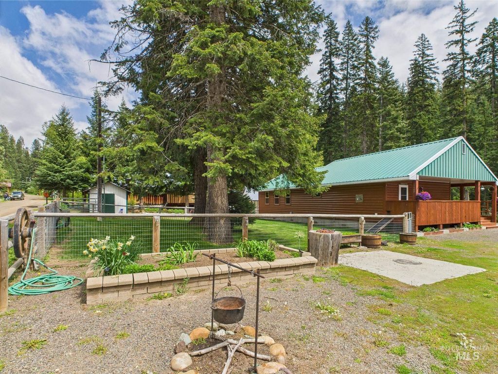 Photo of 4474 Council Cuprum Rd, Council, ID 83612 (MLS # 98970897)