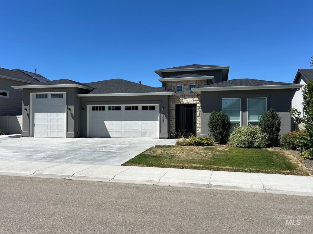 Photo of 12090 Endsley St, Star, ID 83669 (MLS # 98970819)