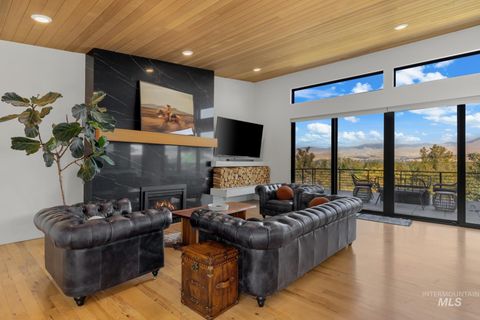 4008 W Edgemont Street Boise ID 83706