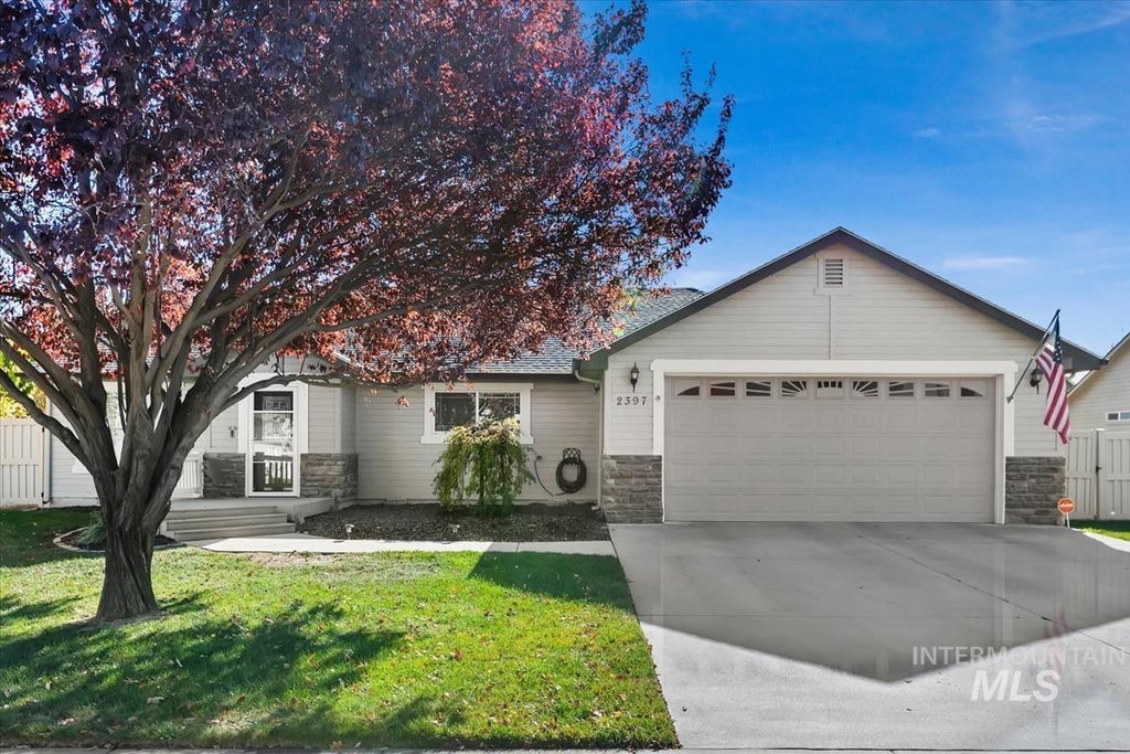 Photo of 2397 W Lincoln Ave, Nampa, ID 83686 (MLS # 99005172)