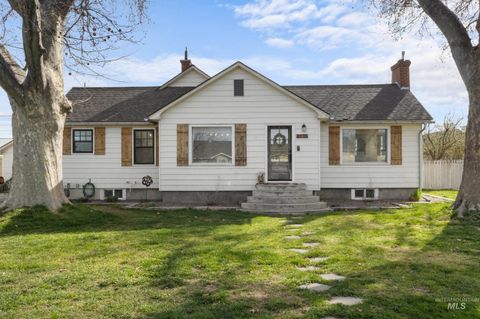 Photo of 4623 S Montana Ave, Caldwell, ID 83607 (MLS # 98979083)