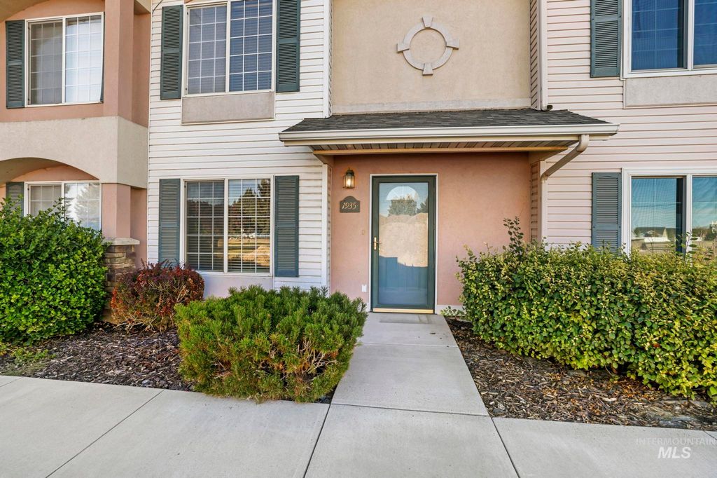 Photo of 1935 Hampton Way, Twin Falls, ID 83301 (MLS # 98961678)