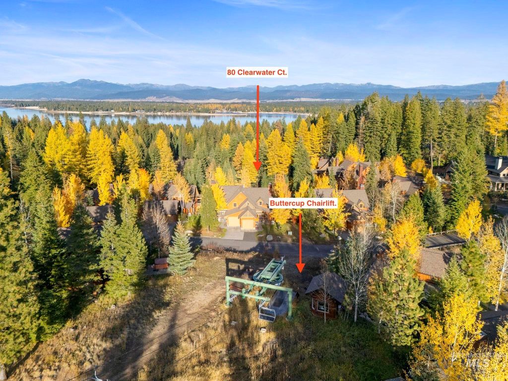 Photo of 80 Clearwater Ct, Donnelly, ID 83615 (MLS # 98966491)