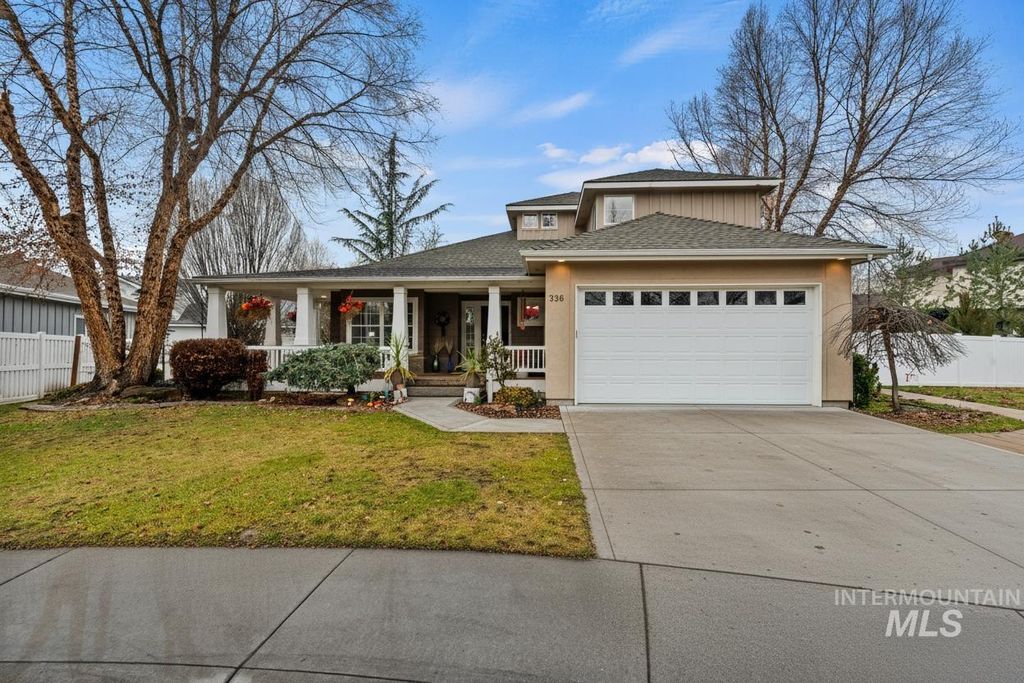 Photo of 336 West Colchester Drive, Eagle, ID 83616 (MLS # 98972216)