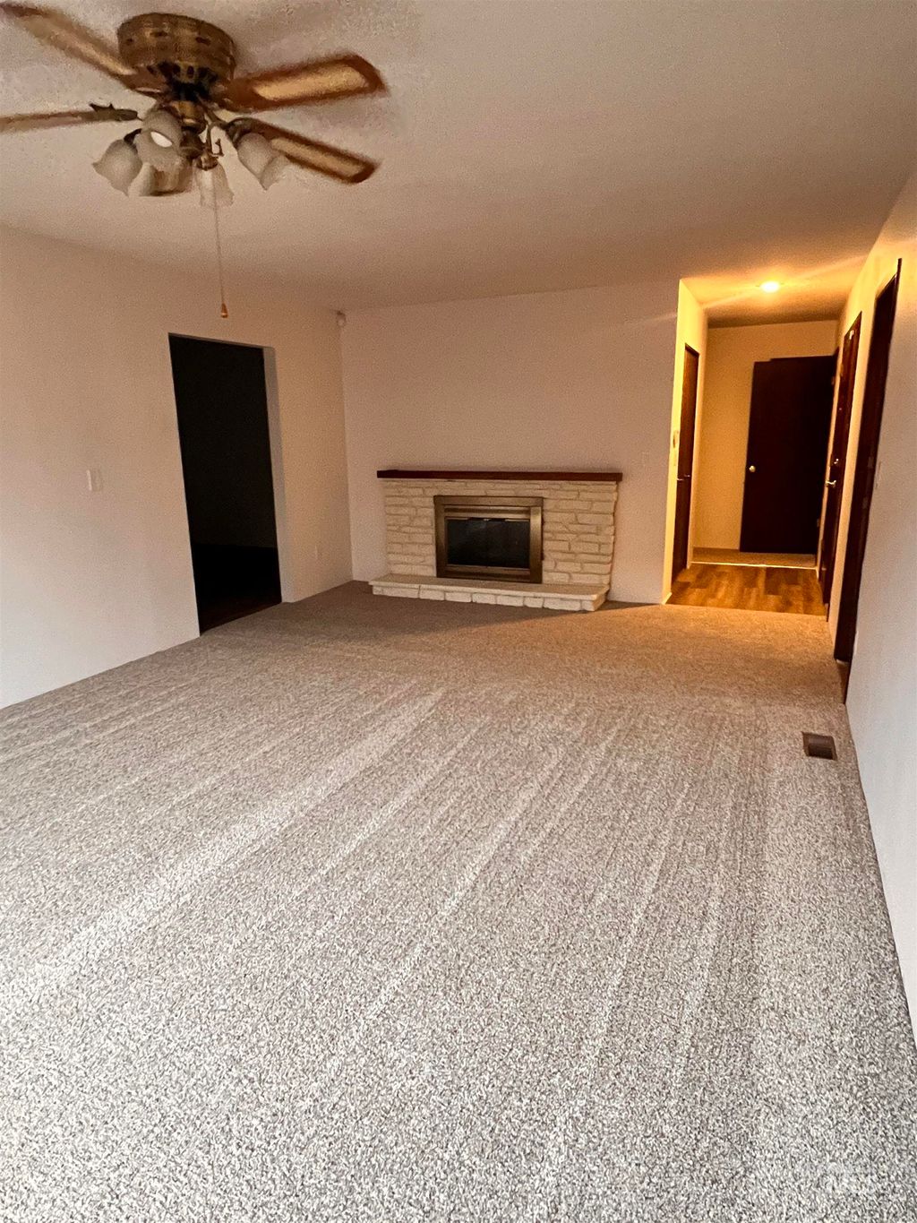 Photo of 2412 Robert Ave, Caldwell, ID 83605 (MLS # 98968668)