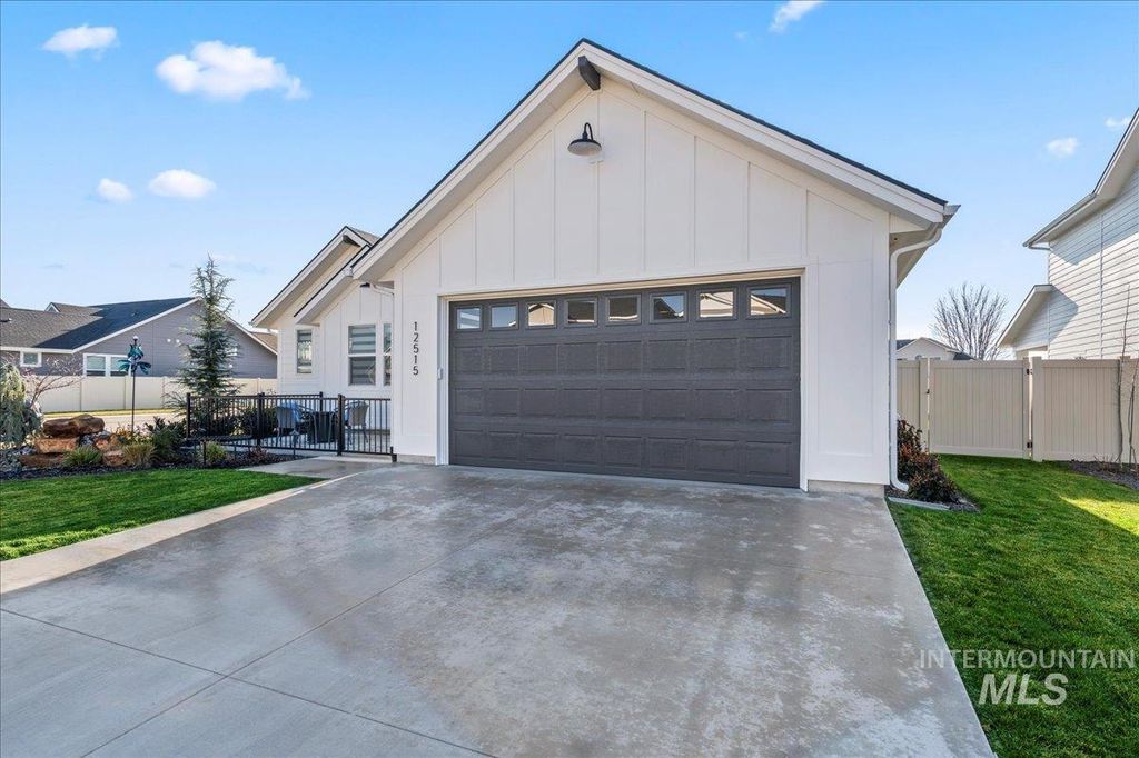 Photo of 12515 W Arabian Dr, Boise, ID 83709 (MLS # 98971956)