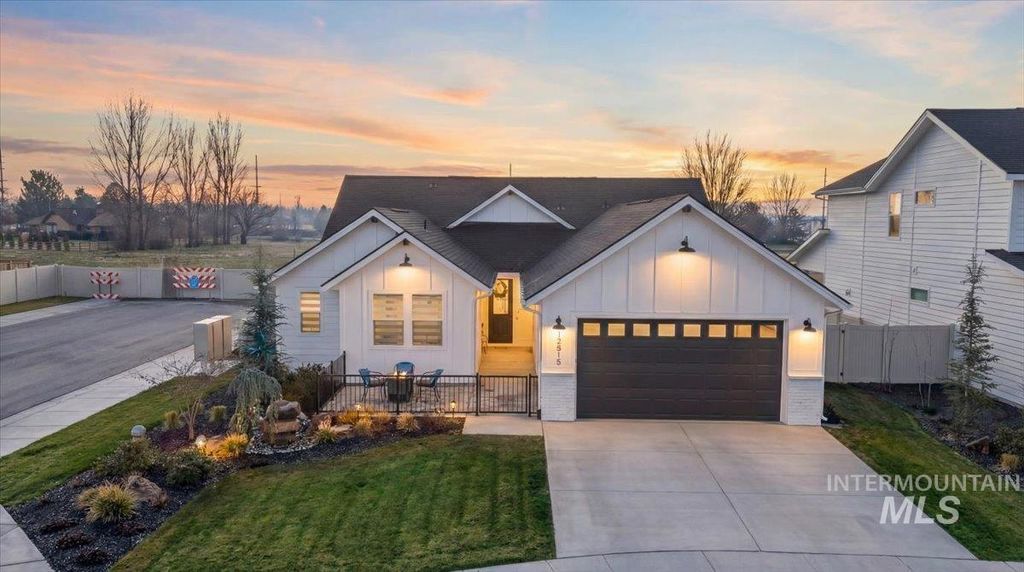 Photo of 12515 W Arabian Dr, Boise, ID 83709 (MLS # 98971956)