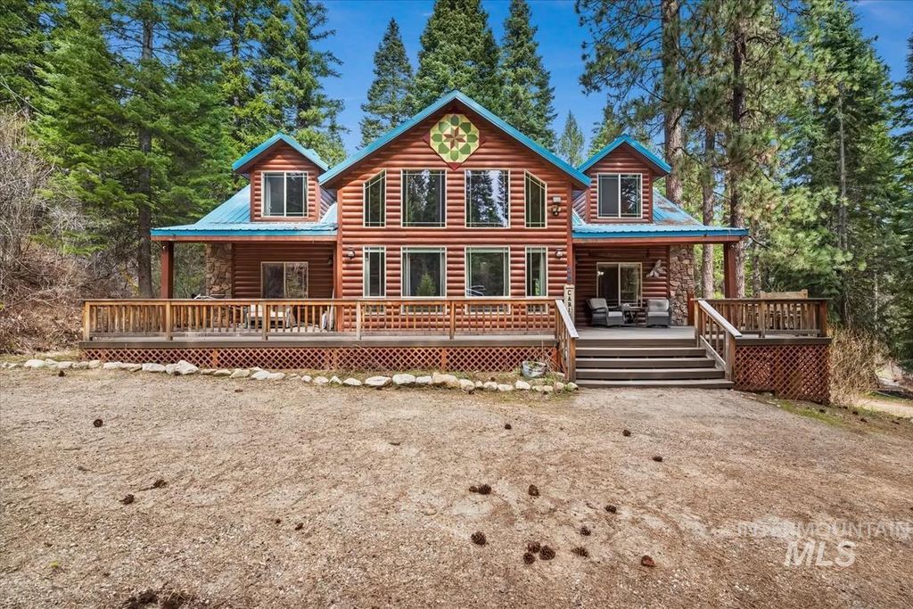 Photo of 28 Elk Run Drive, Garden Valley, ID 83622 (MLS # 98979590)