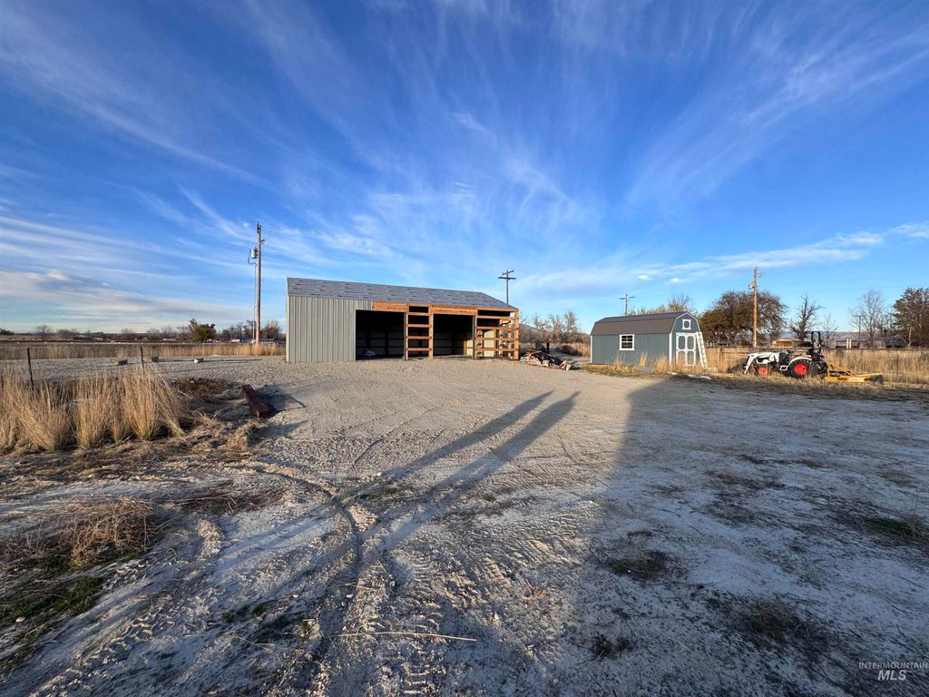Photo of 2803 W Hwy 52, Emmett, ID 83617 (MLS # 98967811)