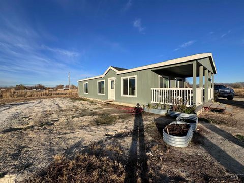 Photo of 2803 W Hwy 52, Emmett, ID 83617 (MLS # 98967811)