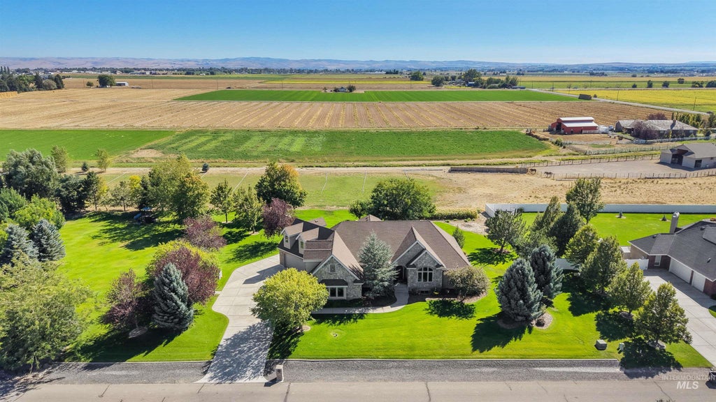 Photo of 3415 Moonlight DR, Kimberly, ID 83341 (MLS # 99000368)