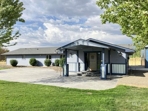 Photo of 10510 W La Grange Ln, Boise, ID 83709 (MLS # 98956859)