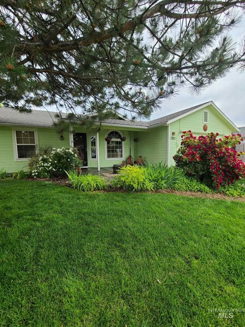 Photo of 1707 Silver Loop, Nampa, ID 83686 (MLS # 98990968)