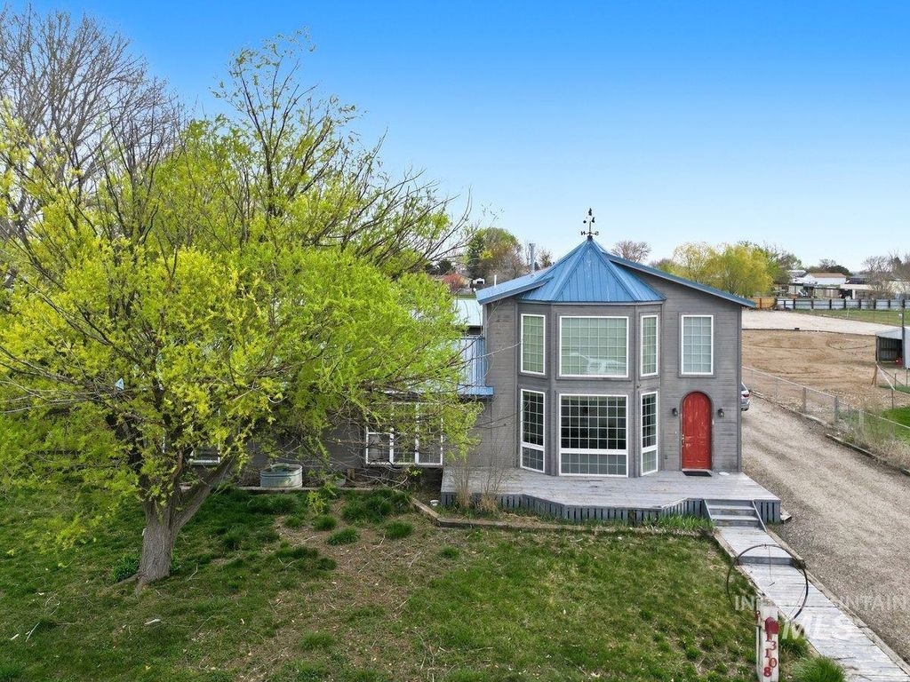 Photo of 13108 S Madera Pl, Kuna, ID 83634 (MLS # 98980223)