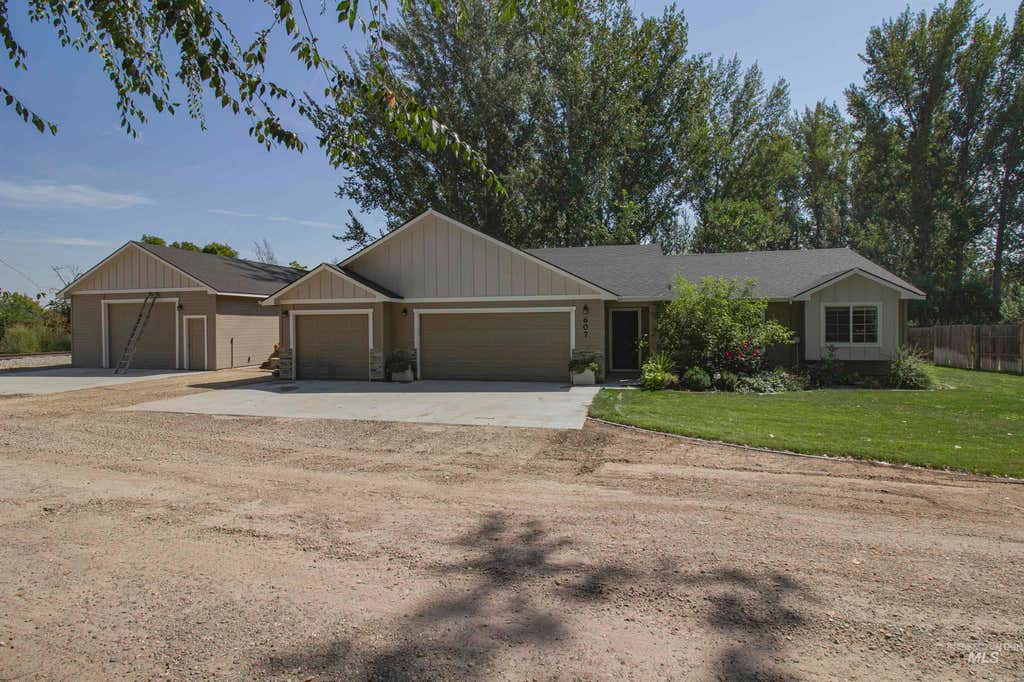 Photo of 607 Peach Lane, New Plymouth, ID 83655 (MLS # 98998387)