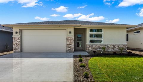 Photo of 1753 E. Grayson St, Meridian, ID 83642 (MLS # 98950227)