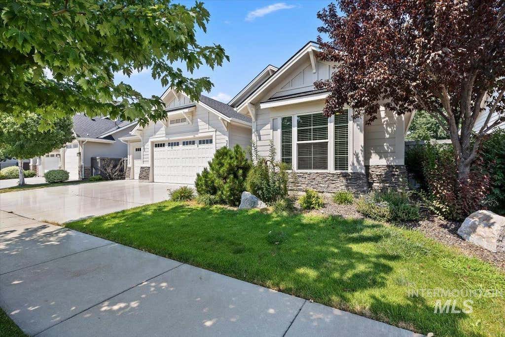 Photo of 3572 E Rockhampton St, Meridian, ID 83642 (MLS # 98995733)