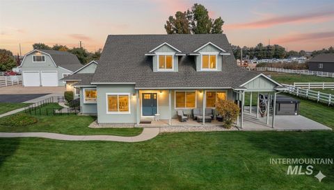 Photo of 8924 Reflection Ln, Middleton, ID 83644 (MLS # 98967236)