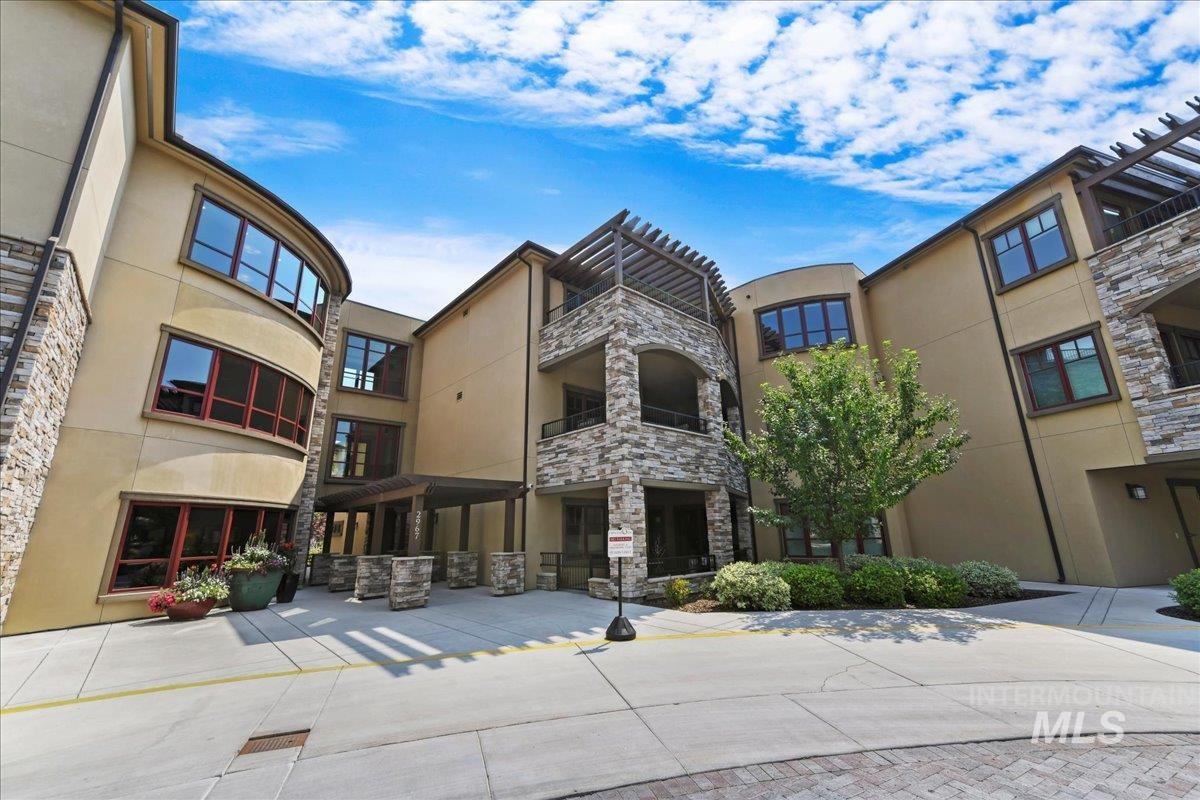 2967 W Crescent Rim Dr Apt 303 Dr #APT 303, Boise, Idaho image 2