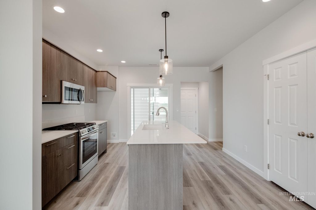 Photo of 6715 S Harvest Cove Ave, Boise, ID 83709 (MLS # 98973321)