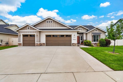 Photo of 4140 W Stone House St, Eagle, ID 83616 (MLS # 98998730)