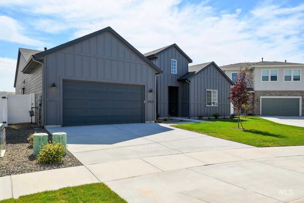 Photo of 15058 Steel Cloud Ave, Caldwell, ID 83607 (MLS # 98965182)