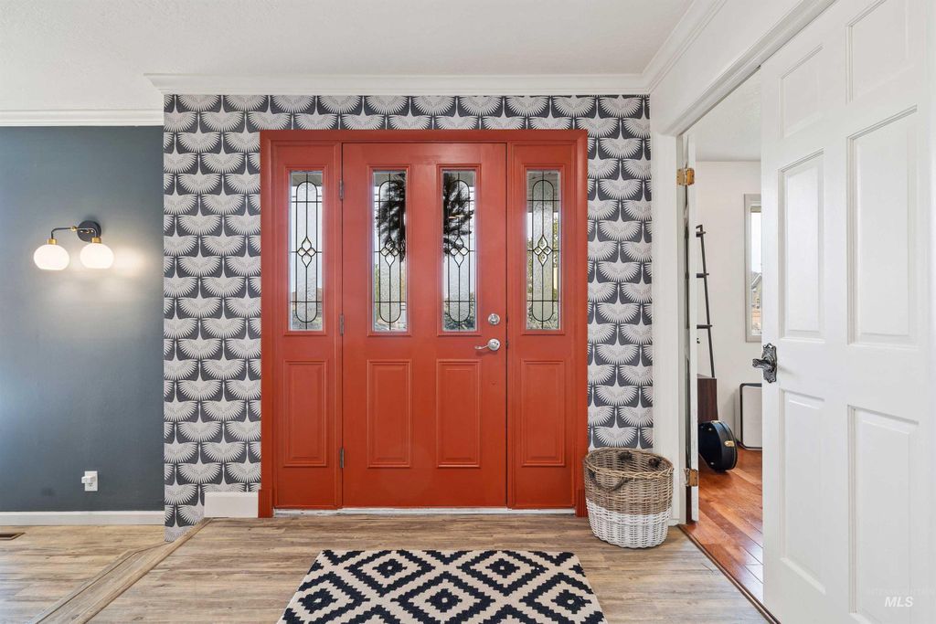 Photo of 2090 Filer Ave E Ave, Twin Falls, ID 83301 (MLS # 98982580)