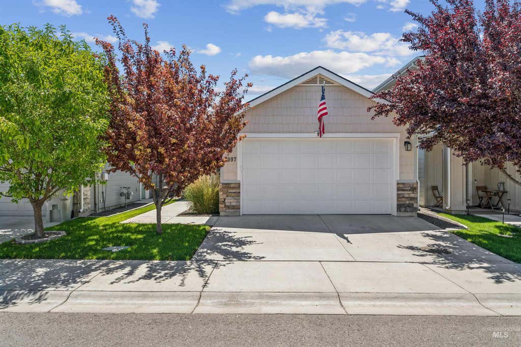 Photo of 2097 W Claira Rd, Nampa, ID 83651 (MLS # 98992636)