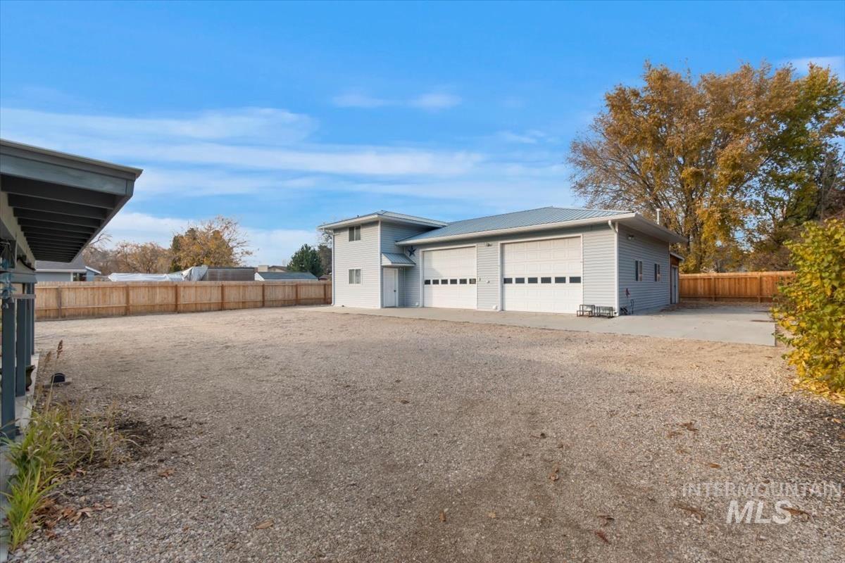 11800 W Florida Drive