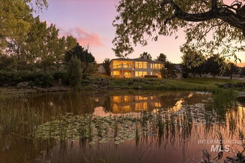 6953 W Hollilynn Drive Boise ID 83709