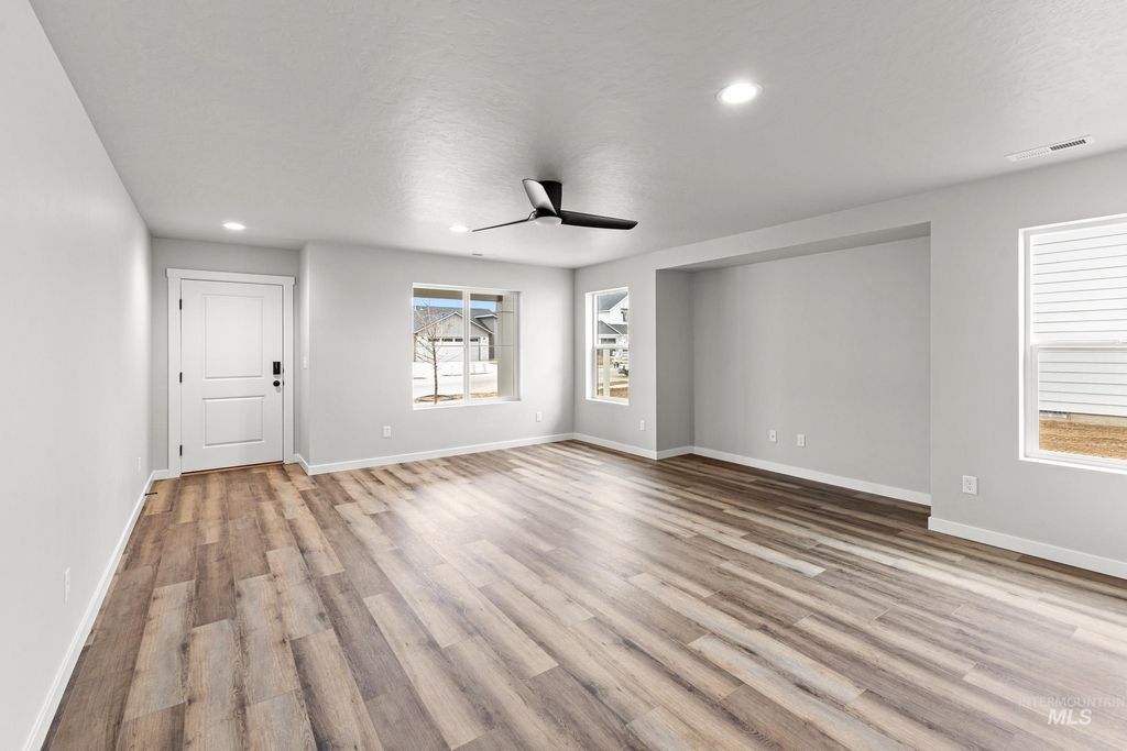 Photo of 3802 W Amapola Dr, Meridian, ID 83642 (MLS # 98983714)