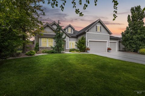 Photo of 6779 N Pira Avenue, Meridian, ID 83646 (MLS # 98989807)