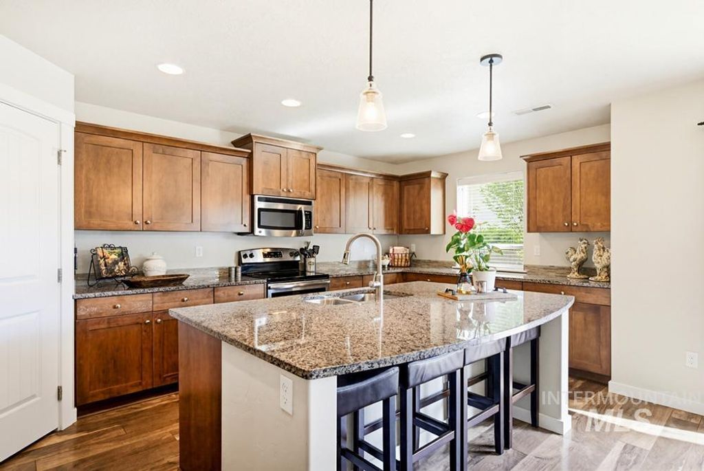 Photo of 9449 W Silverspring St, Boise, ID 83709 (MLS # 98984215)