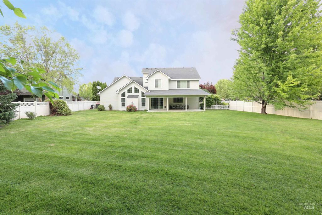 Photo of 2361 W Astonte Drive, Meridian, ID 83646 (MLS # 98981748)