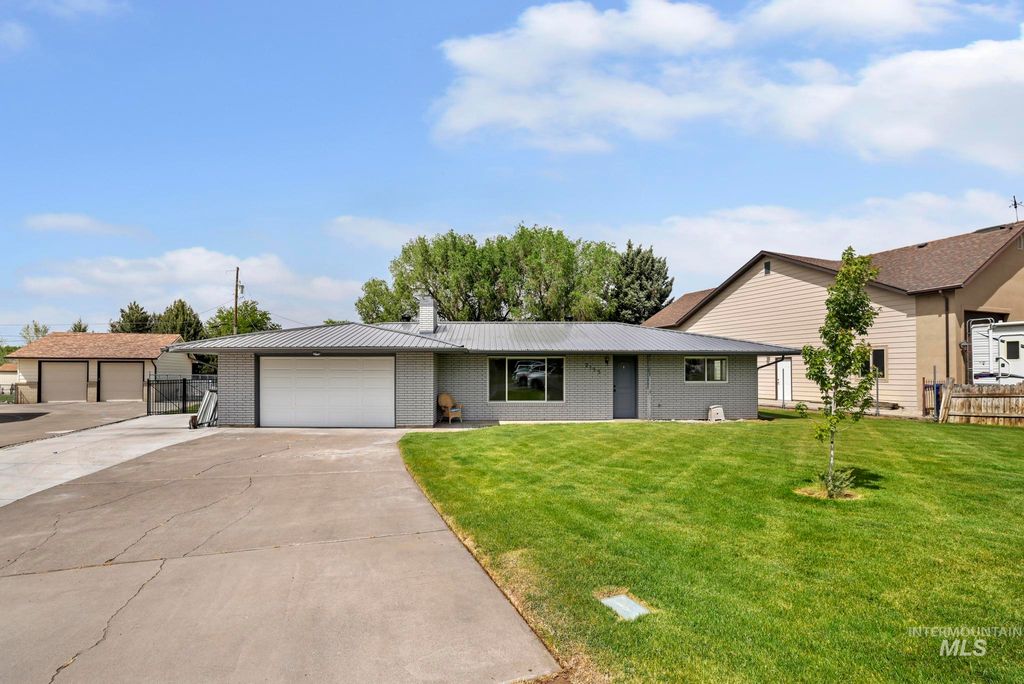 Photo of 2155 Rancho Vista, Twin Falls, ID 83301 (MLS # 98987252)