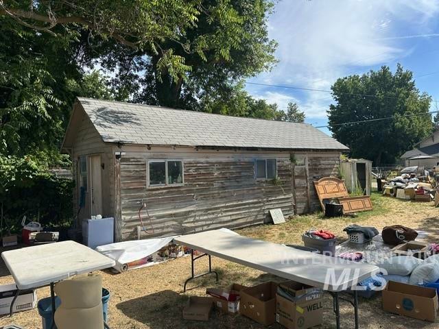 Photo of 802 S Commercial Ave, Emmett, ID 83617 (MLS # 98993964)