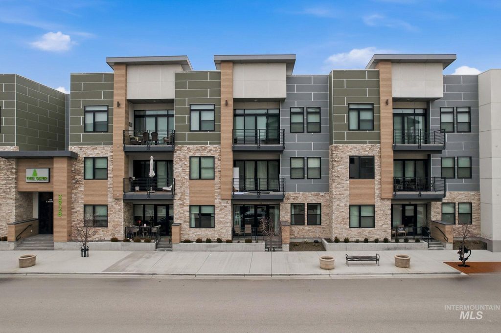 Photo of 3928 E. Haystack St #107, Boise, ID 83713 (MLS # 98974516)