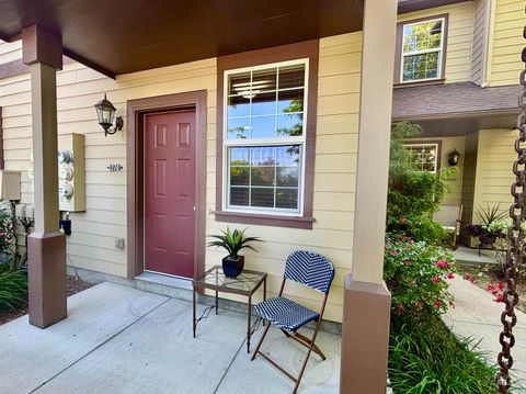 1274 E Winding Creek Drive Eagle ID 83616