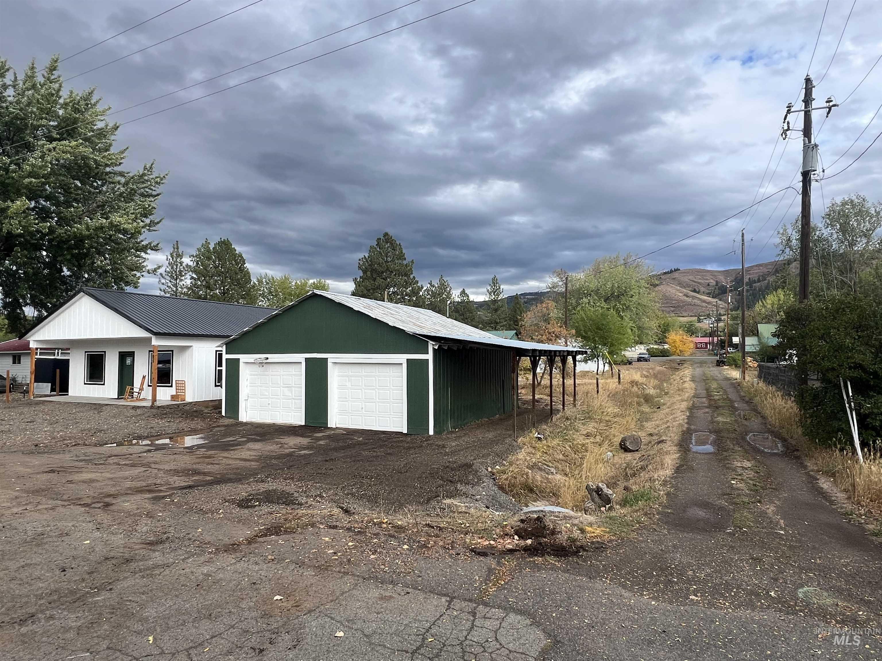 View of detached garage