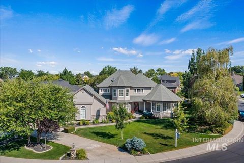 Photo of 529 W Bayhill Dr, Nampa, ID 83686 (MLS # 98966743)