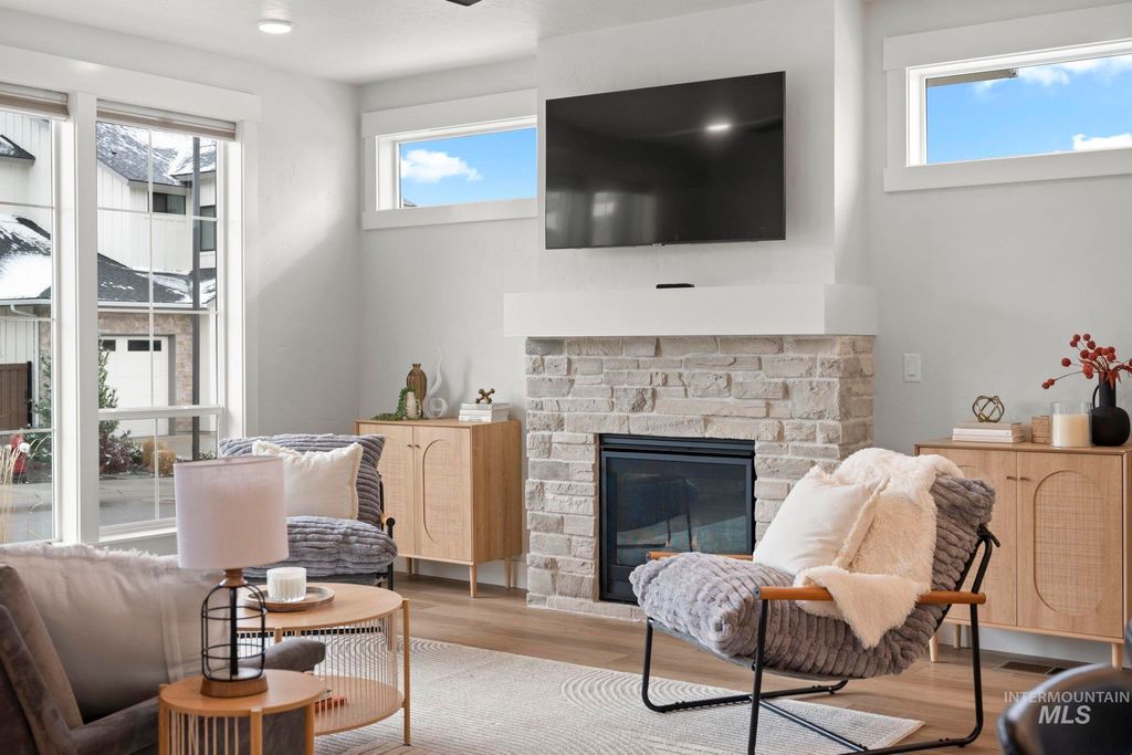 Photo of 2569 S New Haven Ln, Boise, ID 83716 (MLS # 98975502)