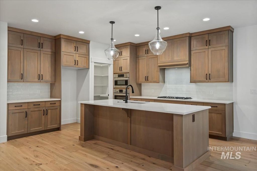 Photo of 6602 N Good Dr, Eagle, ID 83629 (MLS # 98975633)