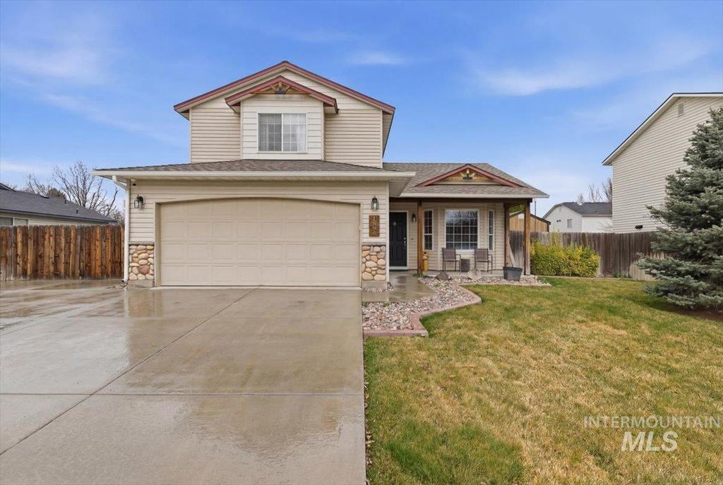 Photo of 1896 W Ridge Pointe Ave, Nampa, ID 83651 (MLS # 98978749)