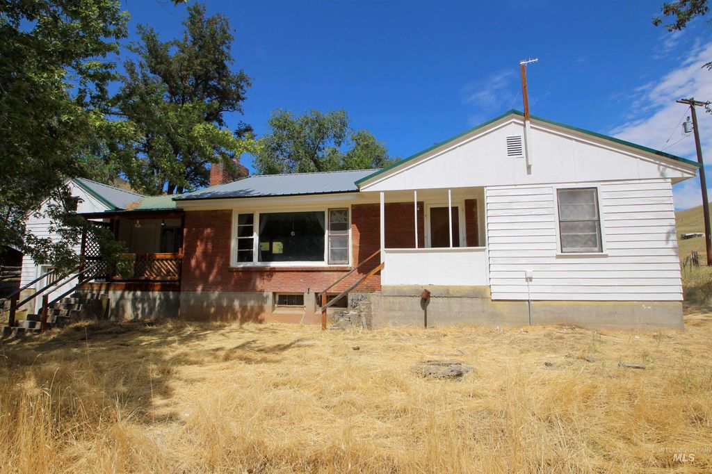 Photo of 5208 Highway 52, Horseshoe Bend, ID 83629 (MLS # 98959402)