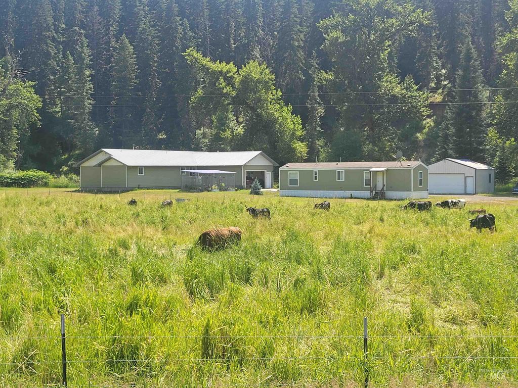 Photo of 437 Clear Creek Rd, Kooskia, ID 83539 (MLS # 98975299)