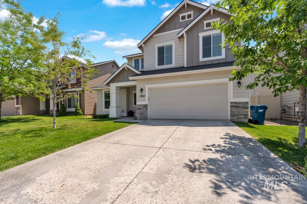 12041 W Ardyce
